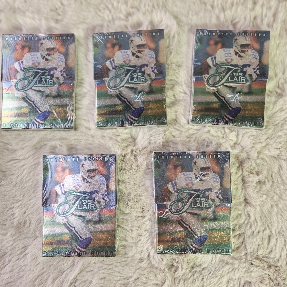 Lot of 5 1995 Fleer Flair Premiere Edition Football Sealed Packs 8 Cards Each